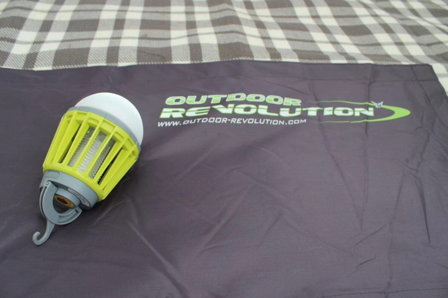 Outdoor Revolution Lumi-Mosi Killer Lite USB 2 Outdoor Revolution Lumi-Mosi Killer Lite USB - Image 2