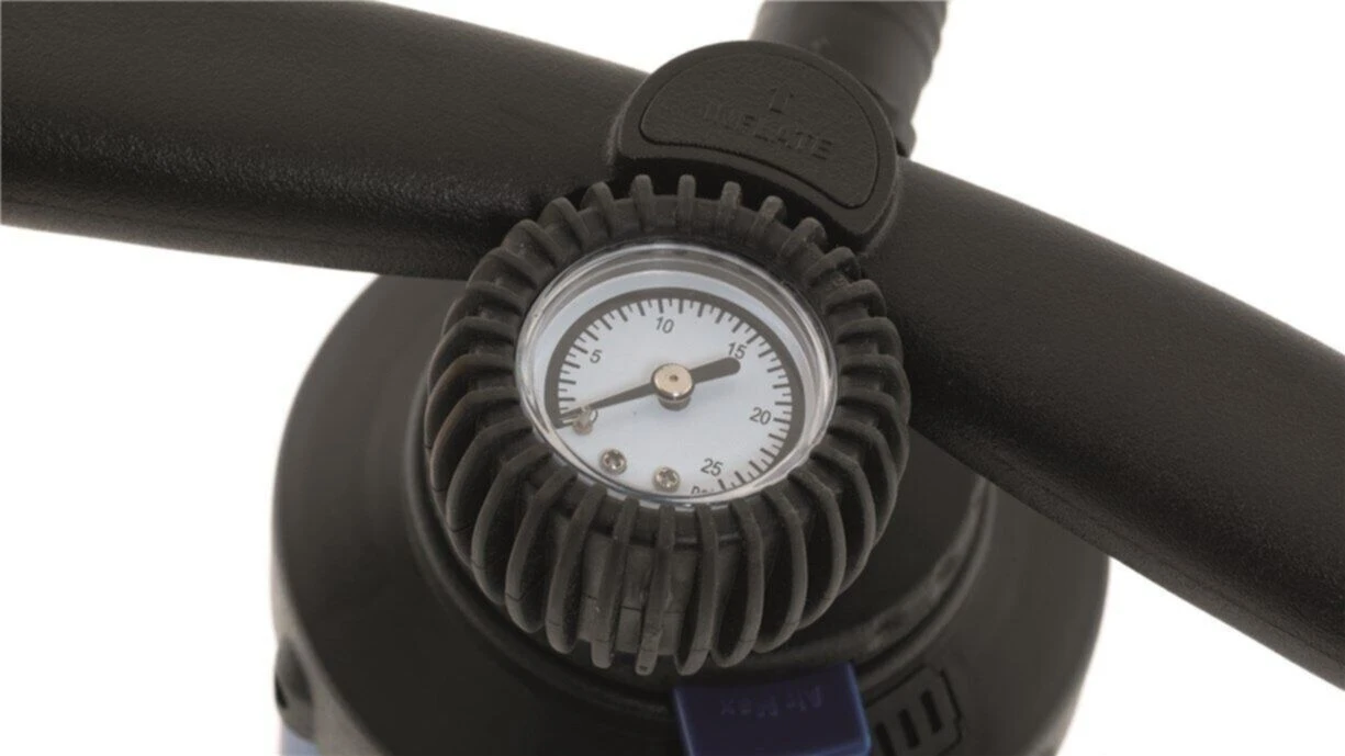 Outwell Dual Action Tent Pump 3 Outwell Dual Action Tent Pump - Image 3