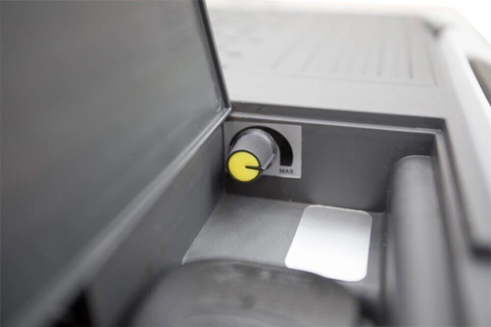 Vango E-Pinnacle 40L Coolbox 7 Vango E-Pinnacle 40L Coolbox - Image 7